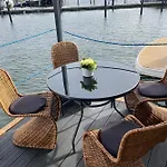 Premium Hausboot Sonneninsel